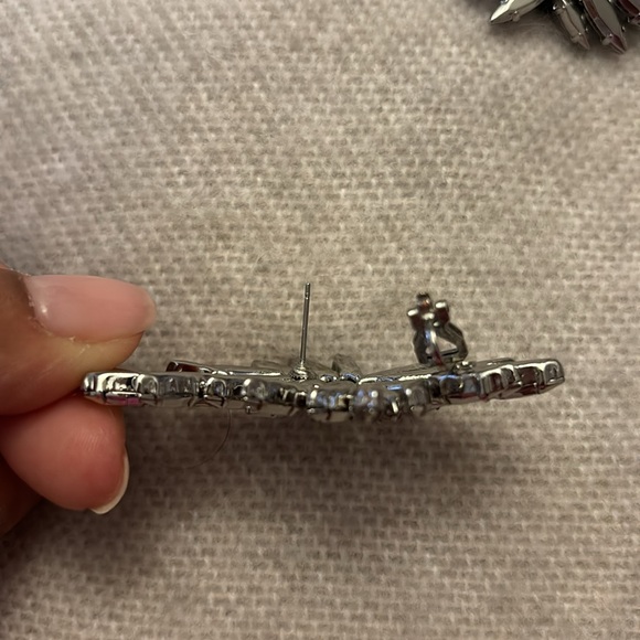 The Roxie Collection Earring Cuffs - Picture 3 of 3